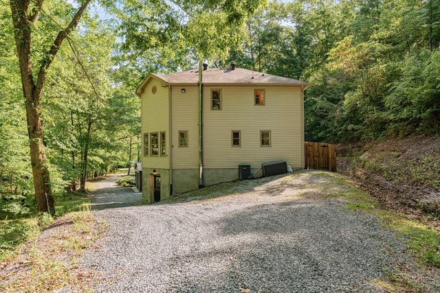 1518 Indian Springs Rd, Pegram, TN 37143