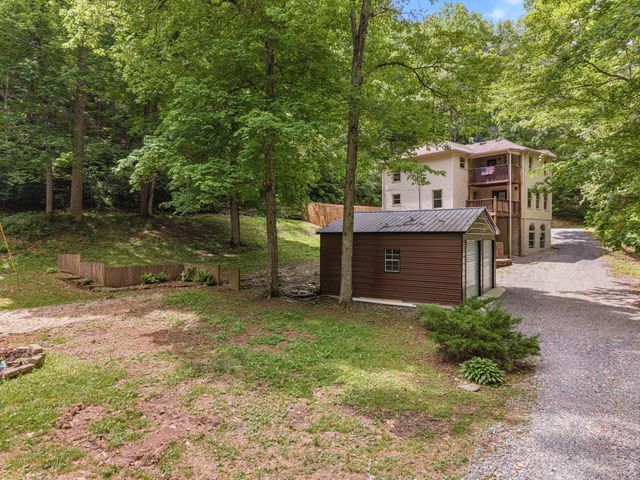 1518 Indian Springs Rd, Pegram, TN 37143