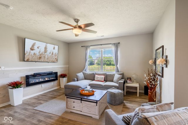 3144 W Keepsake Lane, Monrovia, IN 46157