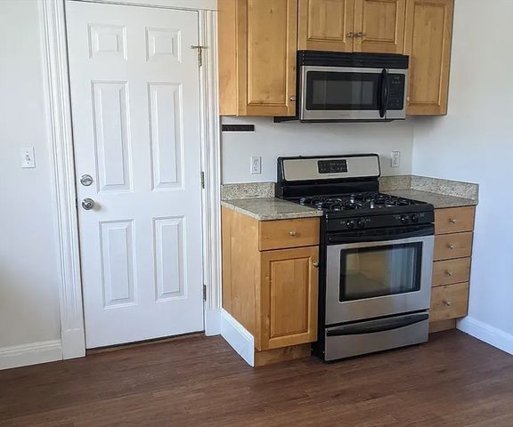 124 Selden St, Boston, MA 02124