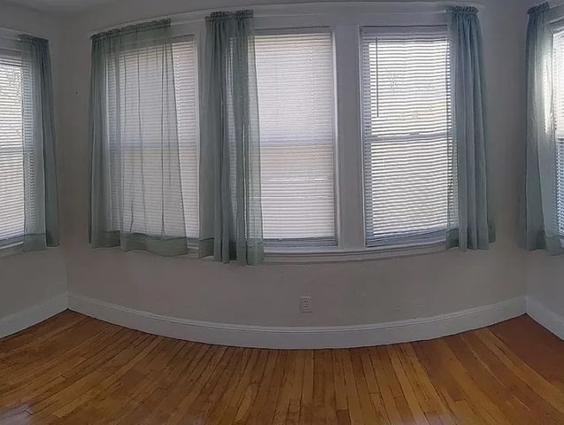 124 Selden St, Boston, MA 02124