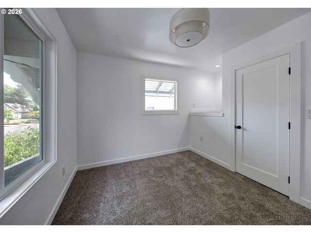 5105 Se 41ST Ave, Portland, OR 97202