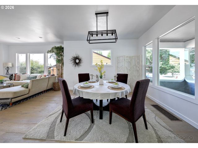 5105 Se 41ST Ave, Portland, OR 97202