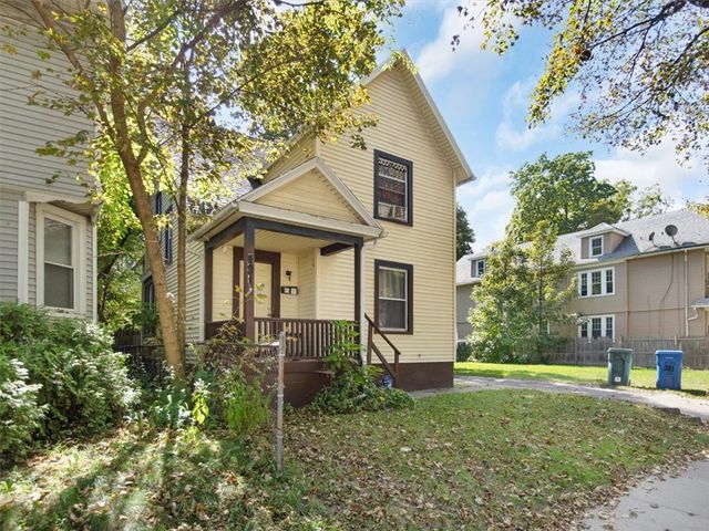381 Parsells Avenue, Rochester, NY 14609