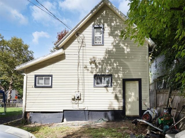 381 Parsells Avenue, Rochester, NY 14609