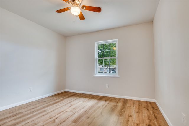 119 Halifax Drive, Cedar Hill, TX 75104