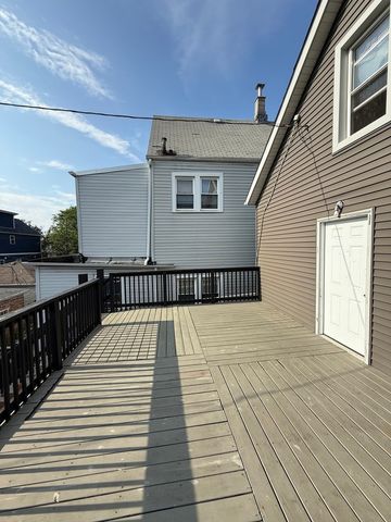 4744 S Union Avenue, Chicago, IL 60609
