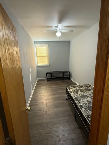 4744 S Union Avenue, Chicago, IL 60609
