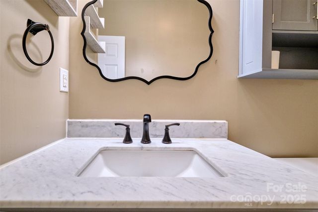 5176 Crystal Lakes Drive, Rock Hill, SC 29732