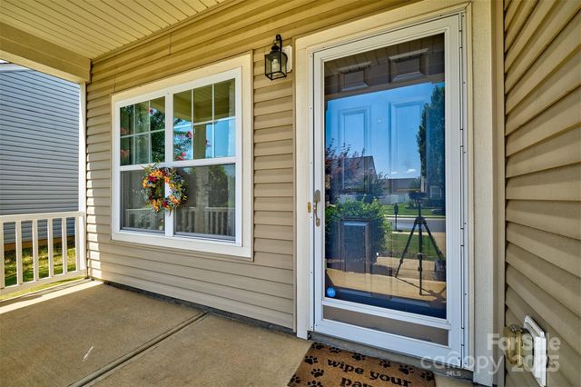 5176 Crystal Lakes Drive, Rock Hill, SC 29732