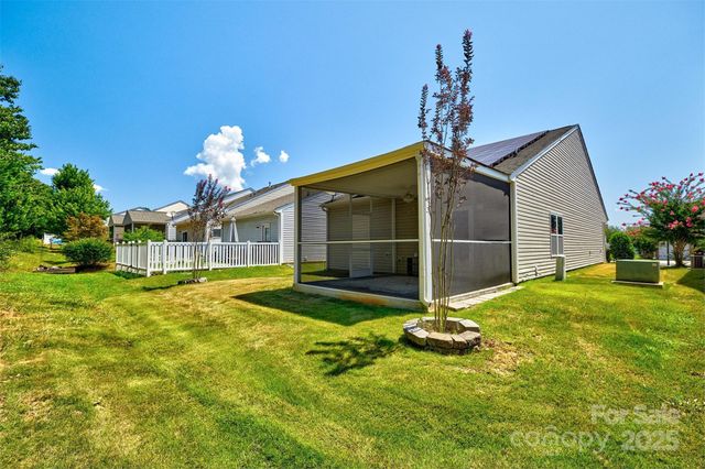 5176 Crystal Lakes Drive, Rock Hill, SC 29732