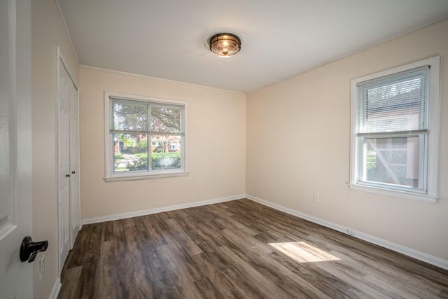 28465 N Clements Circle, Livonia City, MI 48150