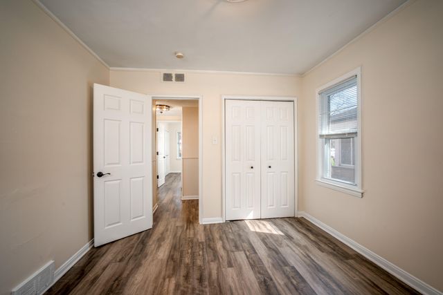 28465 N Clements Circle, Livonia City, MI 48150