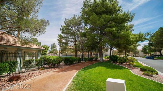3242 Cheltenham Street, Las Vegas, NV 89129