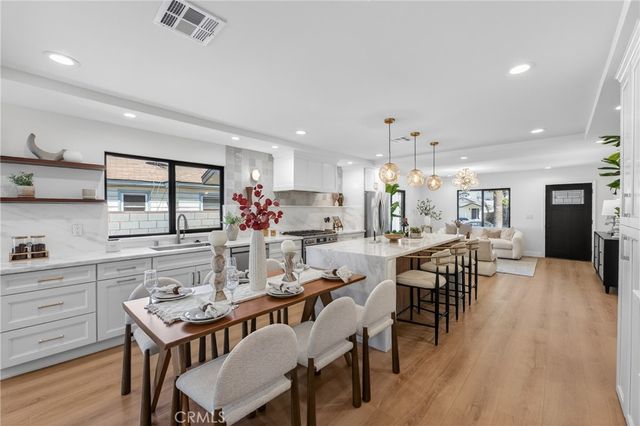 141 S Roosevelt Avenue, Pasadena, CA 91107