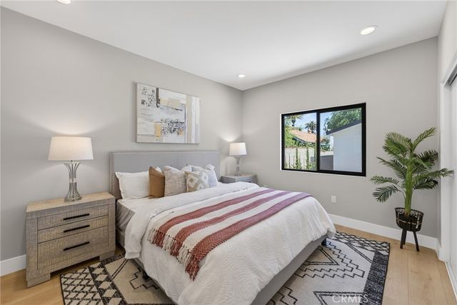 141 S Roosevelt Avenue, Pasadena, CA 91107