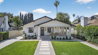 141 S Roosevelt Avenue, Pasadena, CA 91107