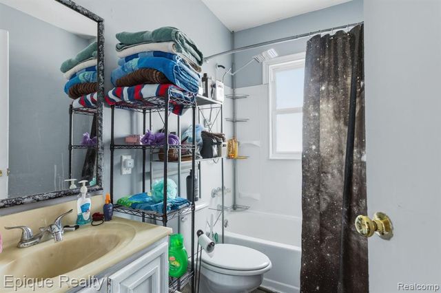 1334 13th Street, Port Huron, MI 48060