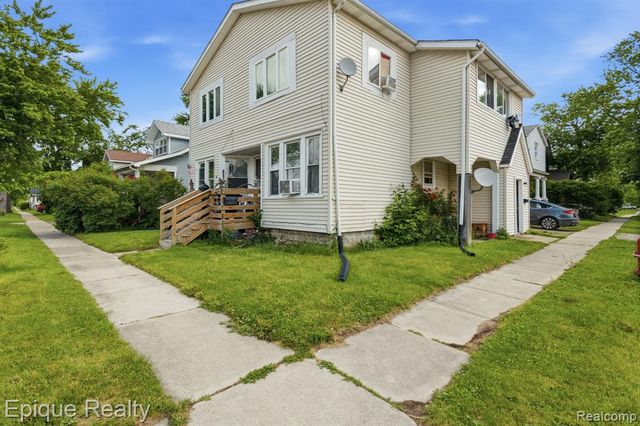 1334 13th Street, Port Huron, MI 48060