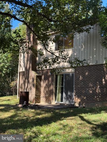 14828 FIRESIDE DR, Silver Spring, MD 20905