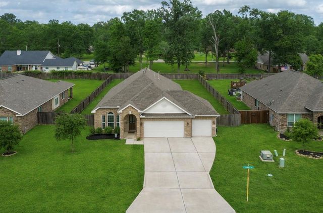 71 Sable Drive, Woodbranch, TX 77357