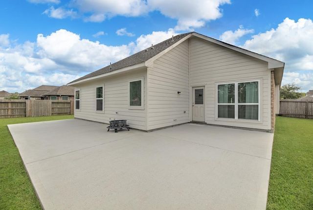 71 Sable Drive, Woodbranch, TX 77357