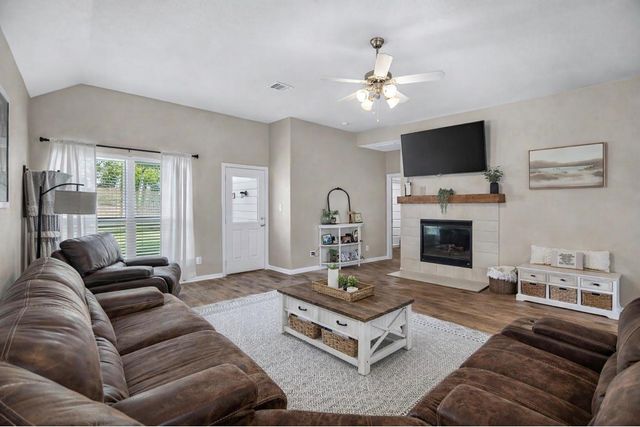 71 Sable Drive, Woodbranch, TX 77357