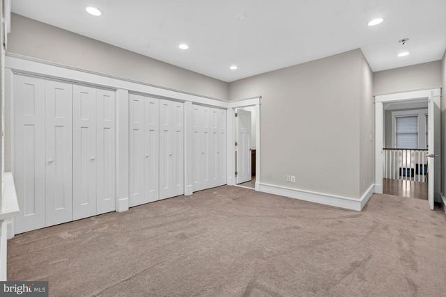 1105 LAKEWOOD DR SW, Vienna, VA 22180