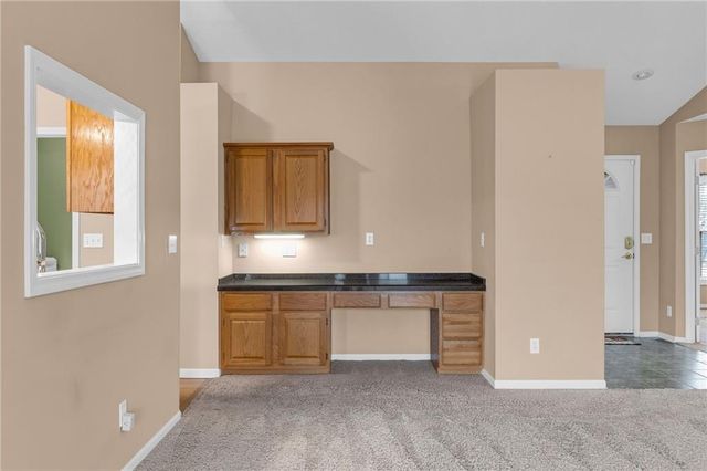 528 Durham Court, Lawrence, KS 66049