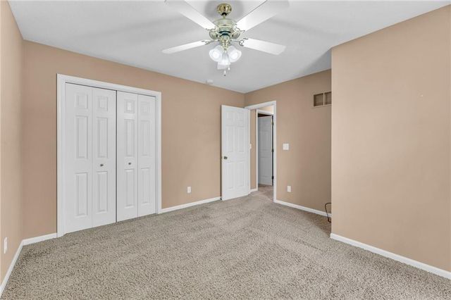 528 Durham Court, Lawrence, KS 66049