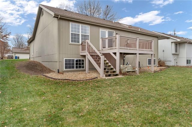 528 Durham Court, Lawrence, KS 66049