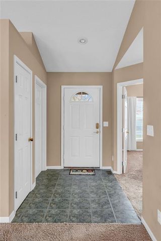 528 Durham Court, Lawrence, KS 66049