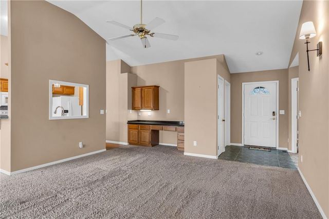 528 Durham Court, Lawrence, KS 66049