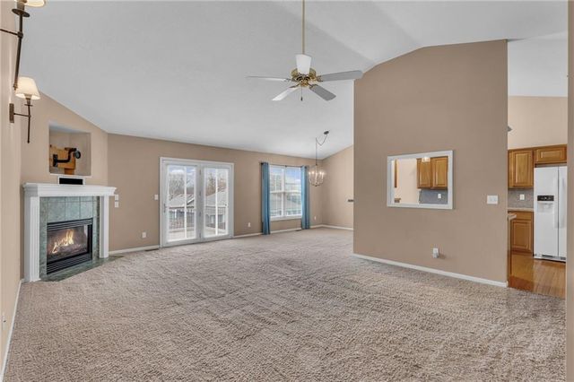 528 Durham Court, Lawrence, KS 66049