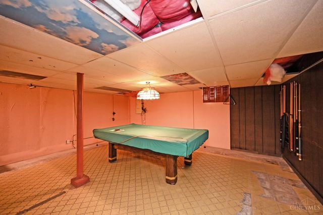 1136 Inner Circle Drive, Forest Park, OH 45240