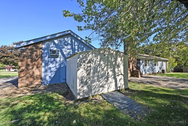 1136 Inner Circle Drive, Forest Park, OH 45240