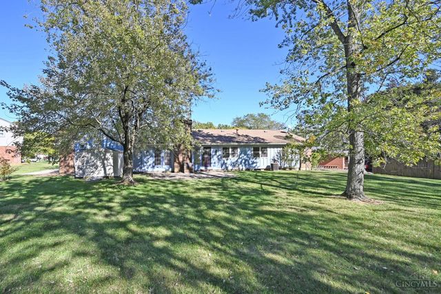 1136 Inner Circle Drive, Forest Park, OH 45240