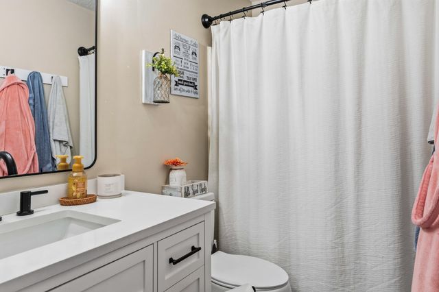 4615 S Tyler Terrace, Battlefield, MO 65619