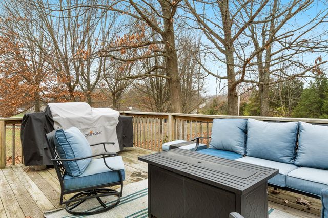 4615 S Tyler Terrace, Battlefield, MO 65619