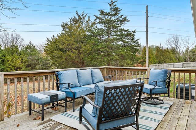 4615 S Tyler Terrace, Battlefield, MO 65619