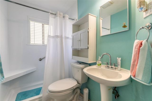 208 CRAWFORD ROAD, New Smyrna Beach, FL 32169