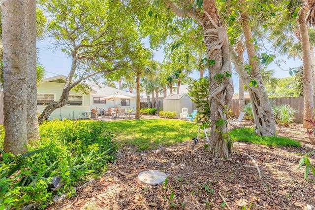 208 CRAWFORD ROAD, New Smyrna Beach, FL 32169