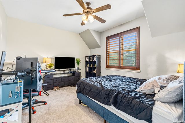 859 INDIGO RUN DR, Bulverde, TX 78163