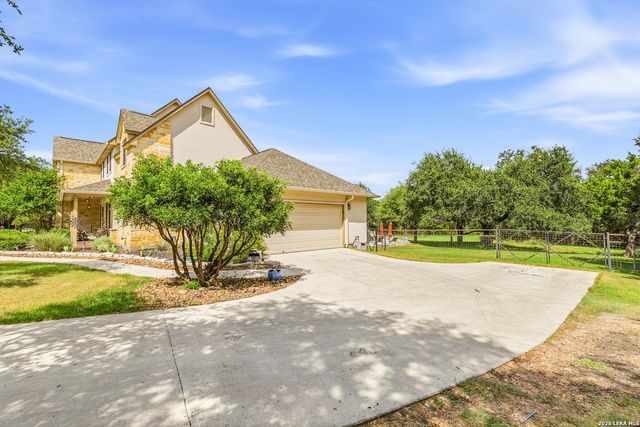 859 INDIGO RUN DR, Bulverde, TX 78163