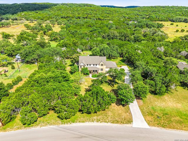 859 INDIGO RUN DR, Bulverde, TX 78163