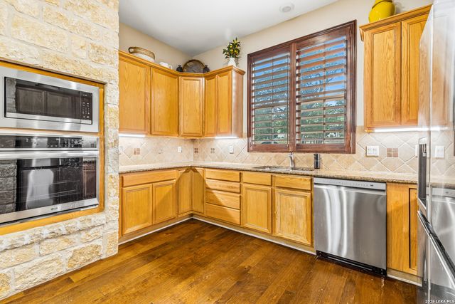 859 INDIGO RUN DR, Bulverde, TX 78163