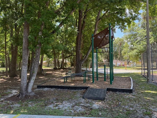706 LAKESIDE DRIVE, Winter Springs, FL 32708