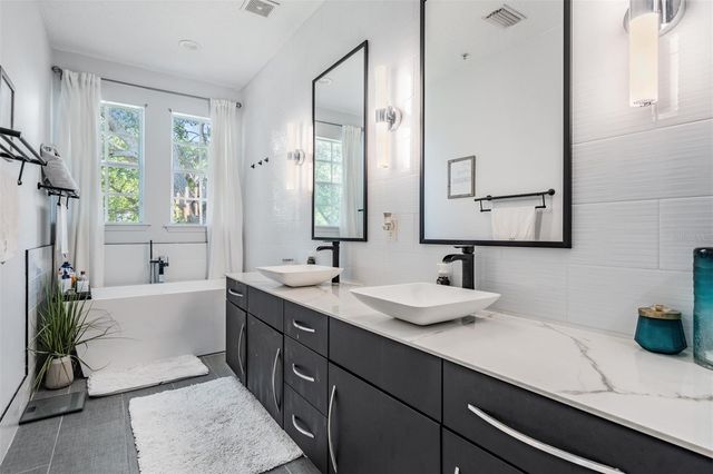 3210 W HORATIO STREET 9, Tampa, FL 33609