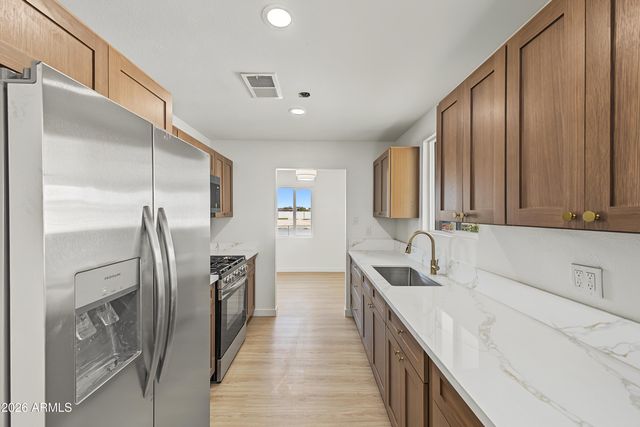 1717 W PIMA Street, Phoenix, AZ 85007