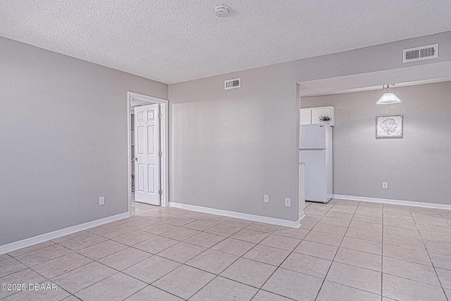 1600 BIG TREE ROAD H4, South Daytona, FL 32119